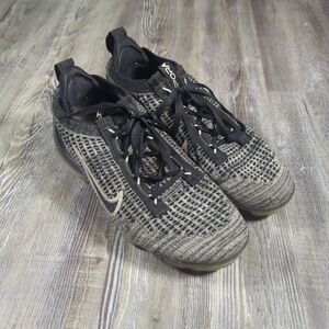 Nike Air VaporMax 2021 Flyknit Women's Size 7 US DH4088-003 Black Athletic Shoes